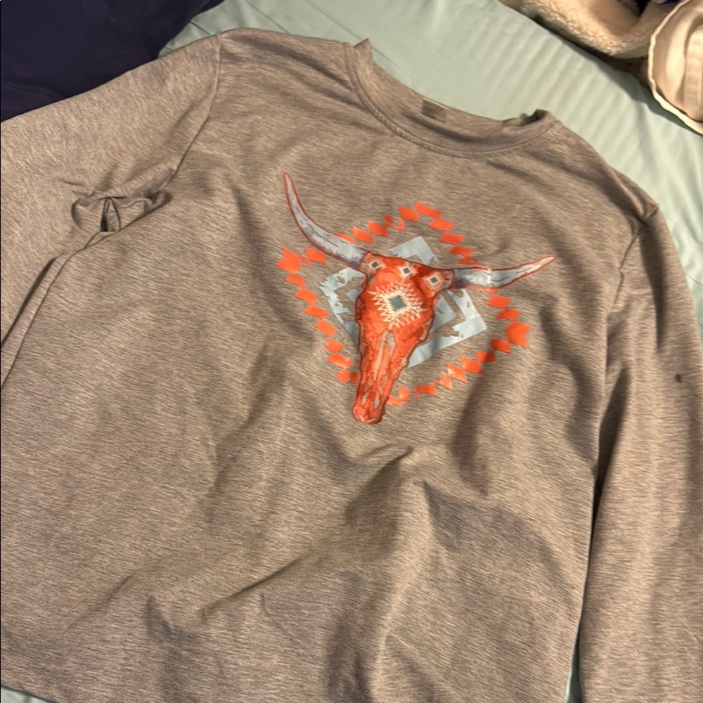 Gray Long Sleeve Shirt with Bull Skull Design